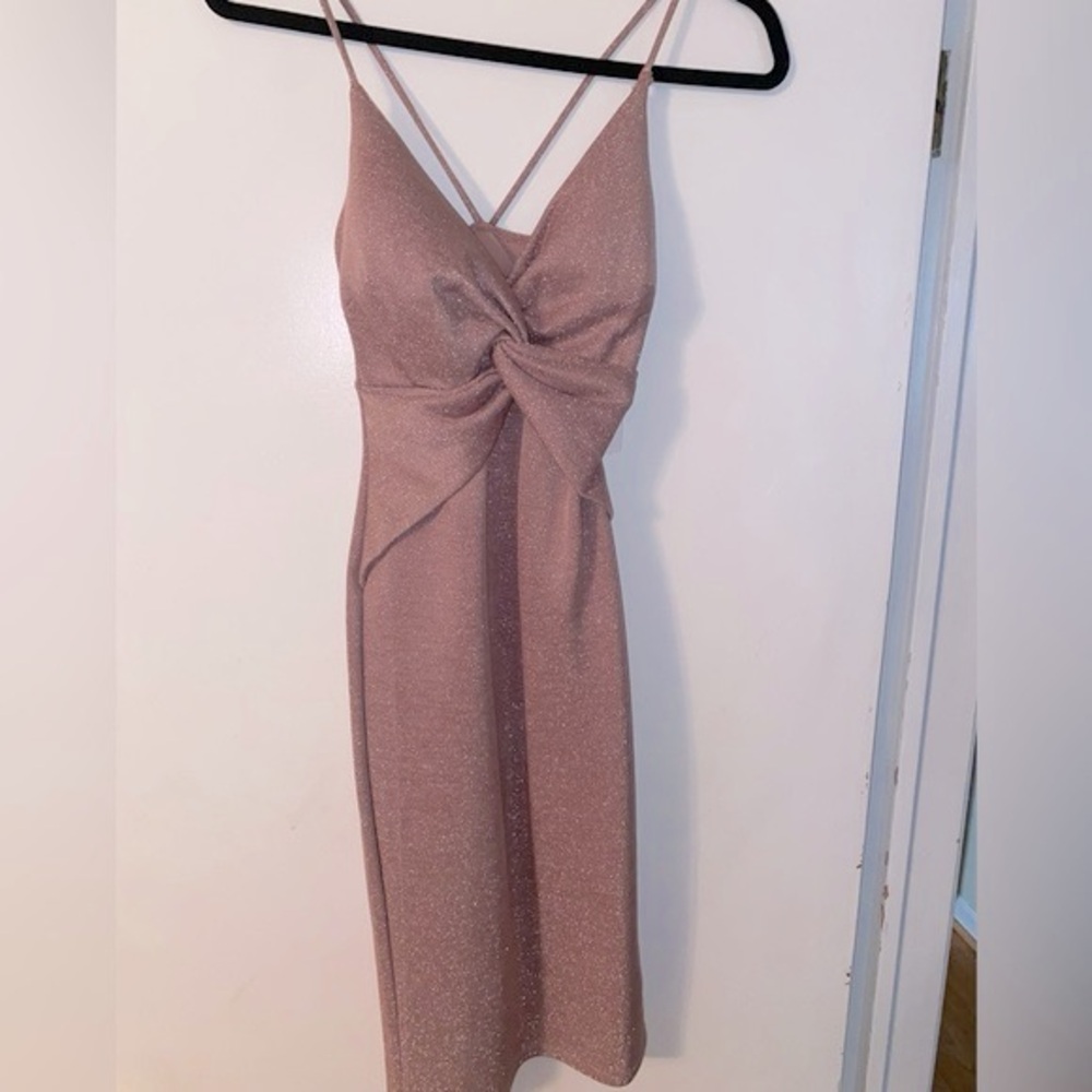 Windsor Pink Mauve Strappy Plunging V Neckline Sparkly Stretchy Fitted Dress